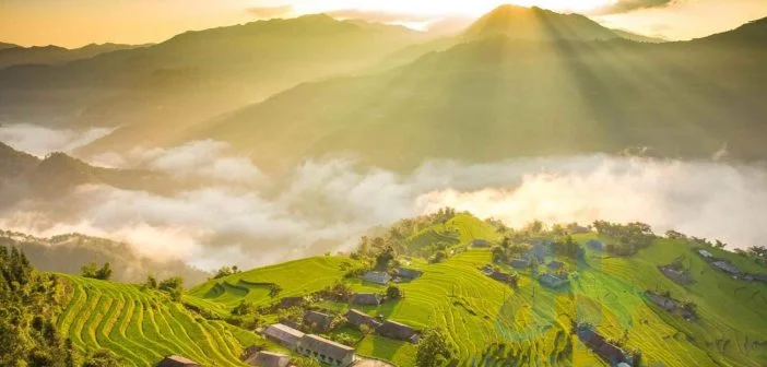 Bộ ảnh đẹp lung linh của Bản Phùng, Hoàng Su Phì, Hà Giang 1 Bình minh ló rạng trên Bản Phùng, Hoàng Su Phì, Hà Giang