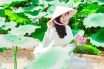 The "Ao Dai" of Vietnamese ladies is important symbols in Vietnamese culture