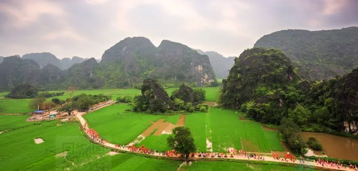 Những hình ảnh đẹp về làng quê việt nam chất lượng 4K 5 Lễ hội đền Thái Vi - Ninh Bình