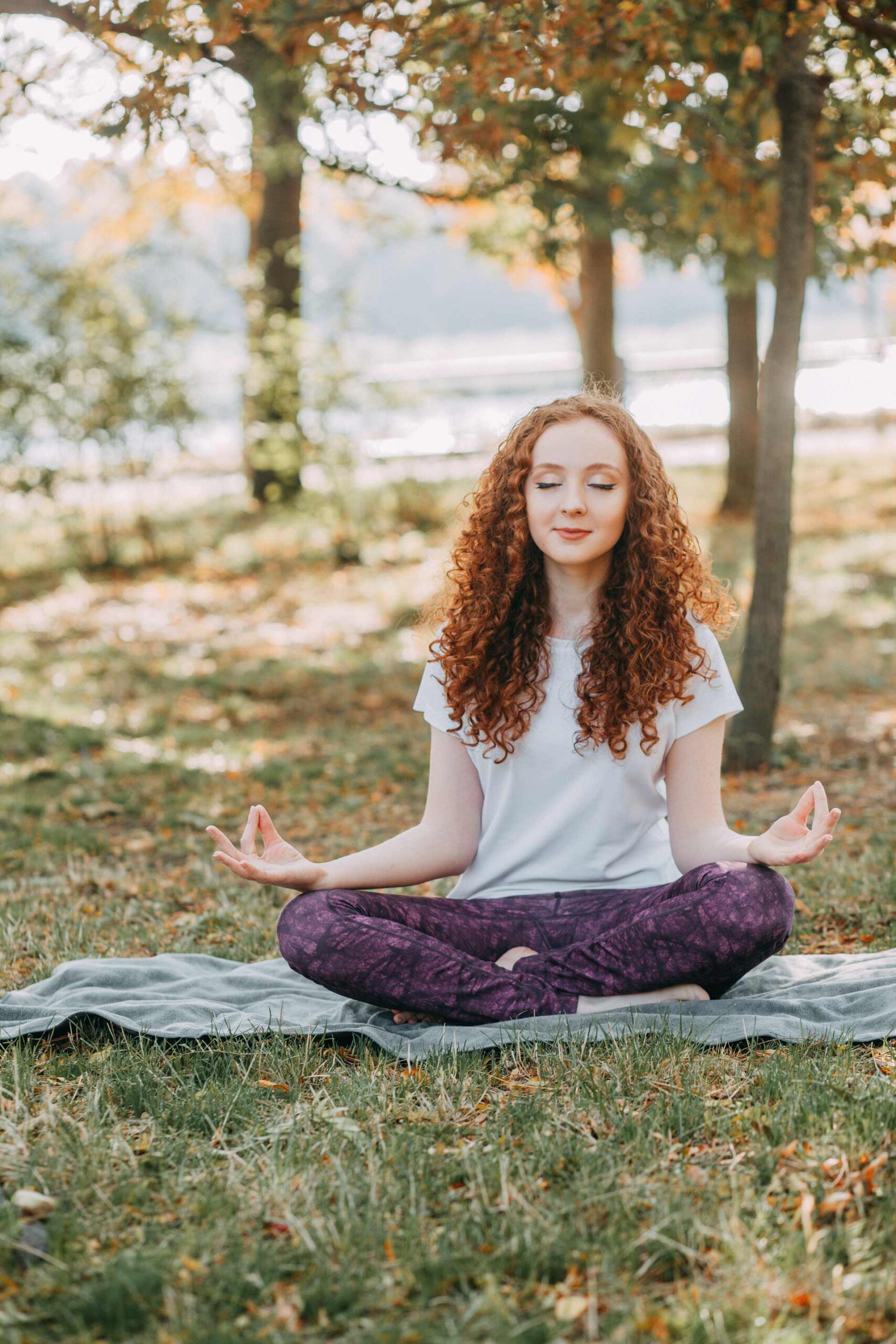 Self-Reflection 101: How to Cleanse Your Soul and Improve Your Mental Health 1 A person meditating outside in nature