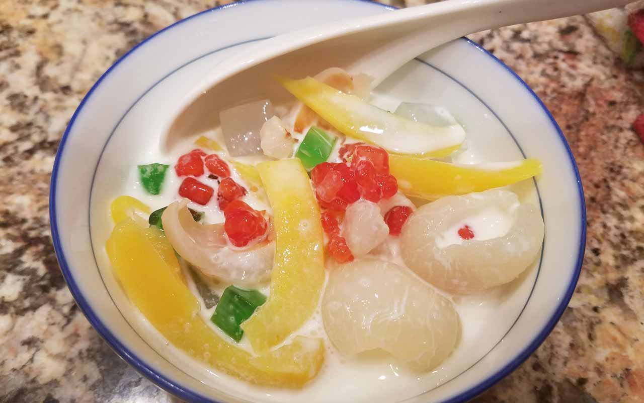 Chè Thái - Vietnamese Fruit Cocktail