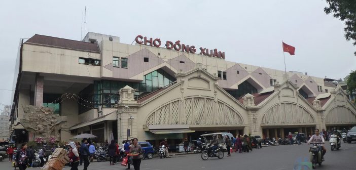 Dong Xuan Market - A Famous Markets in Hanoi